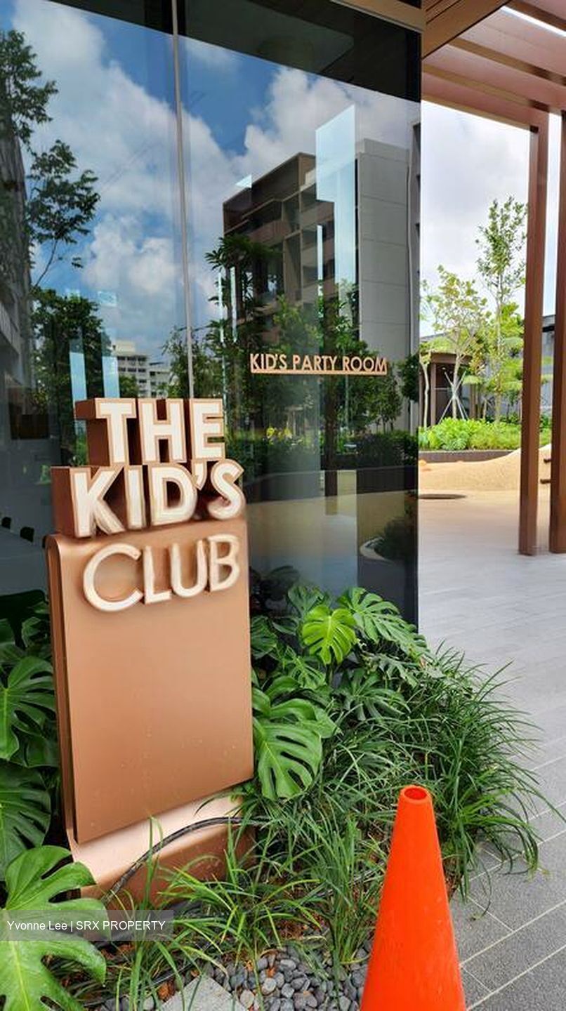 Pasir Ris Drive 8 (D18), Condominium #459539451